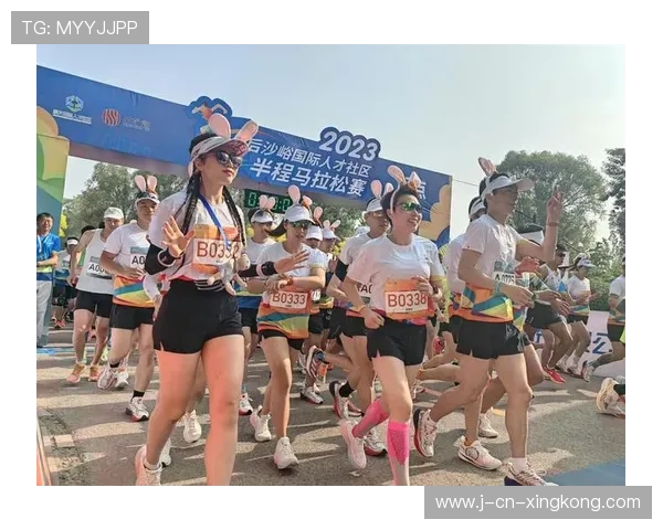 北京国际马拉松点燃激情，吸引众多运动爱好者，北京国际马拉松2021