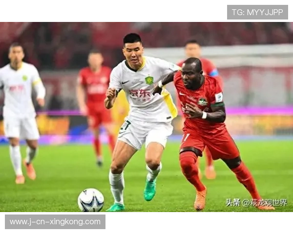 国安坚持三中卫战术，拉莫斯攻势足球遭遇失利