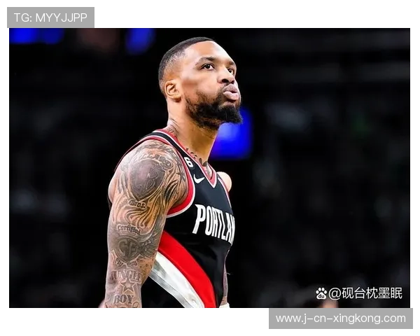 利拉德三分如雨开拓者重振攻势